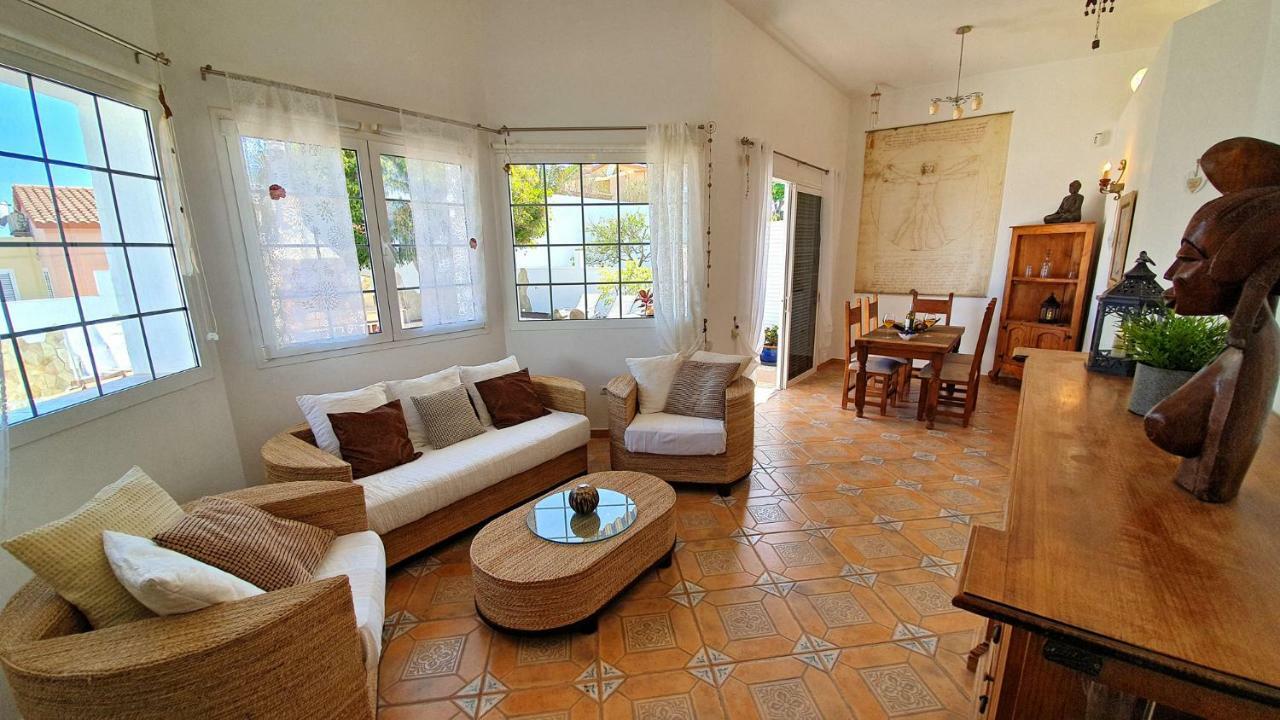 Ferienhaus Casa Blanca - Tarajalejo - Glasfaserinternet - Meerblick Exterior foto