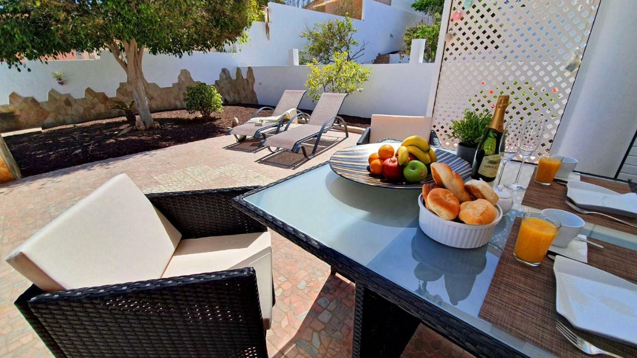 Ferienhaus Casa Blanca - Tarajalejo - Glasfaserinternet - Meerblick Exterior foto